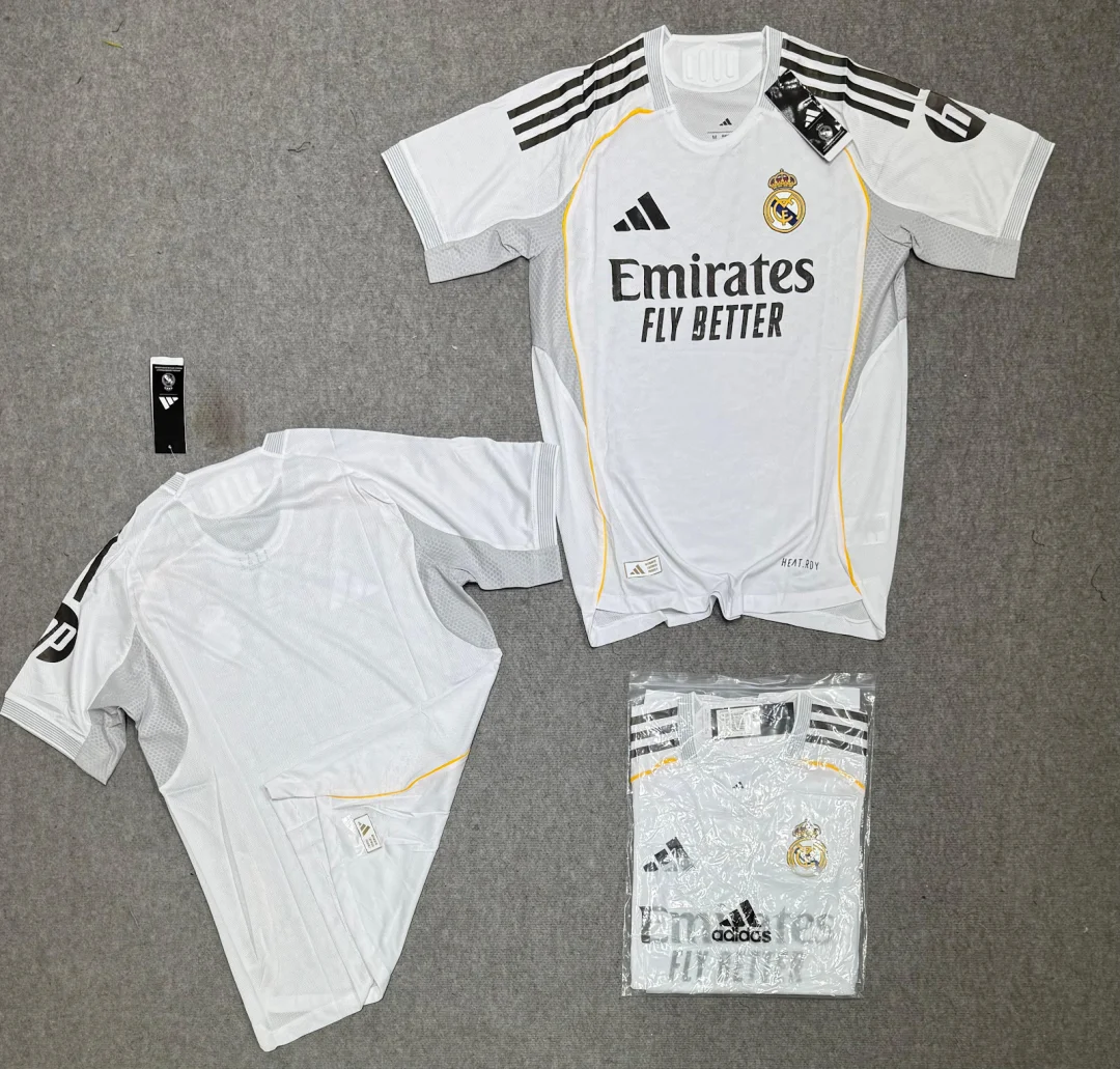 CAMISETA REAL MADRID TITULAR VERSION JUGADOR