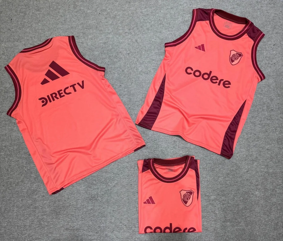 MUSCULOSA RIVER PLATE ENTRENAMIENTO