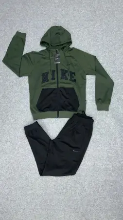CONJUNTO NIKE TELA