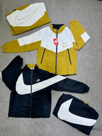 CAMPERA REVERSIBLE NIKE