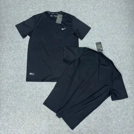 REMERA DRYFIT NIKE LISA